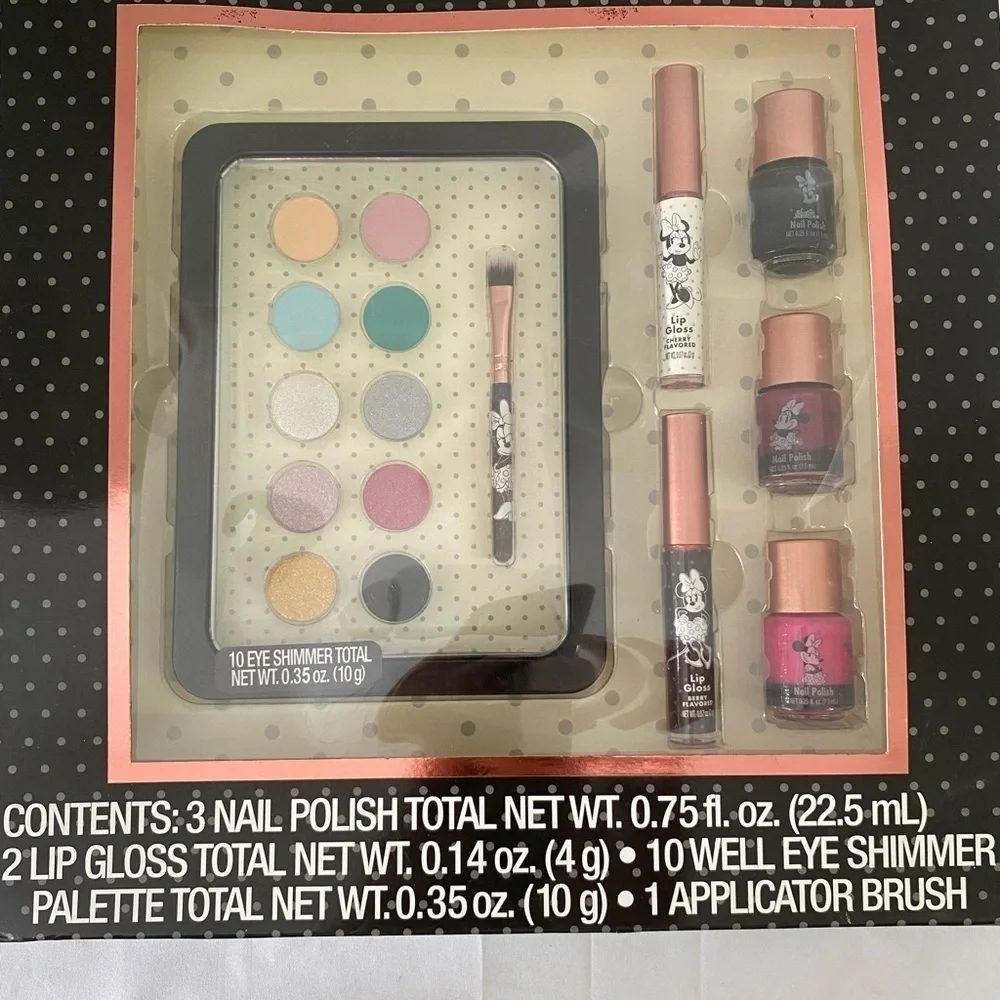 Disney Minnie Mouse Eye, Lip & Nail Gift Set (FH)